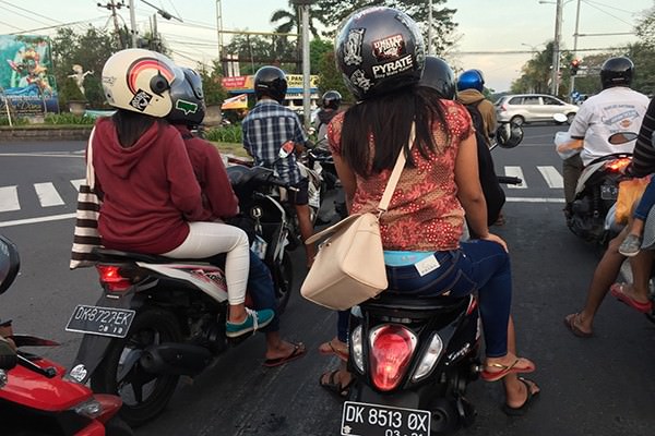 pad-bali-rp-3-triliun-lebih-pajak-kendaraan-penyumbang-tertinggi