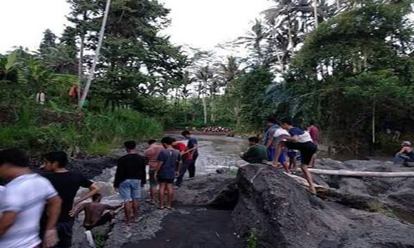 ngeridiseret-arus-sungai-ayung-pelajar-smp-hilang-misterius