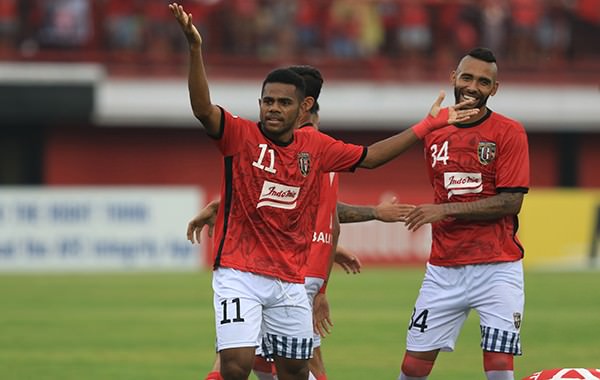 ternyata-bali-united-menang-karena-coach-flc-thanh-hoa-salah-statemen