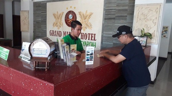 ada-pak-rahmat-di-grand-madani-hotel-mataram
