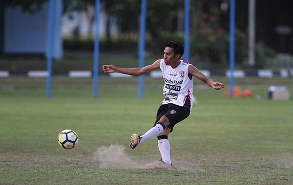 el-capitano-fadil-sausu-kritisi-chemistry-antar-pemain-begini-katanya