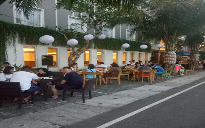 steenkool-hotel-all-you-can-eat-di-buffet-bbq