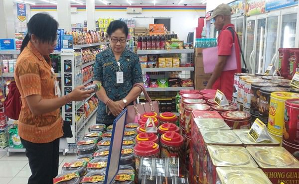 waspada-sidak-makarel-bercacing-tim-disperindag-temukan-ini