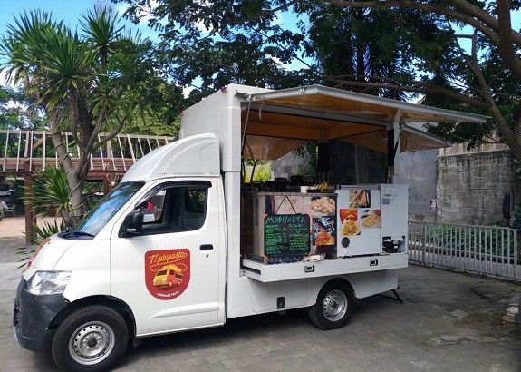 jumat-ini-food-truck-hadir-di-jawa-pos-radar-bali