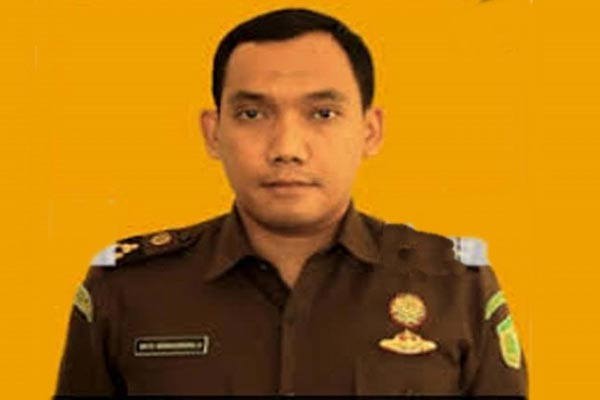 kajati-bergeser-putra-jaksa-agung-promosi-jadi-asintel-kejati-bali