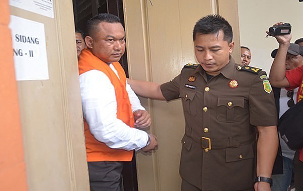 mendadak-mengaku-sakit-diare-akut-jero-jangol-gagal-dituntut-jaksa