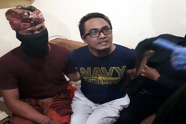 kabur-dari-asrama-alumni-akmil-tni-diciduk-temukan-senpi-berserakan