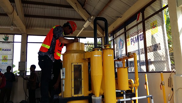 terlalu-murah-pt-indonesia-power-kaji-harga-pelet-toss-bumdes-gunaksa