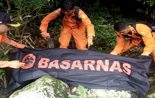 hilang-empat-hari-terpeleset-pekak-kerug-ditemukan-tewas-di-sungai