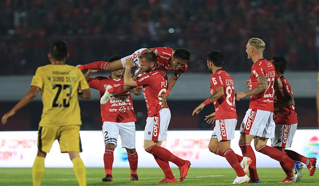josspermainan-bali-united-kian-solid-suporter-optimis-juara-liga-i