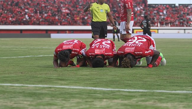 rahasia-sebenarnya-ini-kunci-bali-united-sukses-redam-psis-semarang