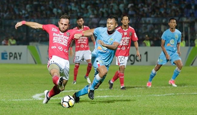 awas-kontra-bali-united-persela-lamongan-tebar-ancaman