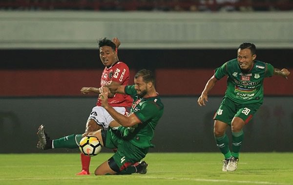 kontra-ps-tira-bek-muda-bali-united-usung-misi-balas-dendam