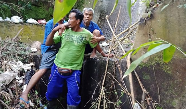 pikun-semalaman-menghilang-pekak-deresta-ditemukan-di-sungai