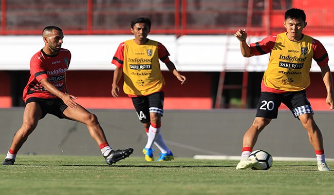 kontra-sfc-pemain-timnas-irak-ini-berharap-banyak-ke-ndiaye-kok