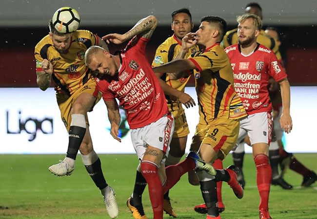 main-kurang-ngreget-begini-kritik-keras-suporter-kejar-target-juara