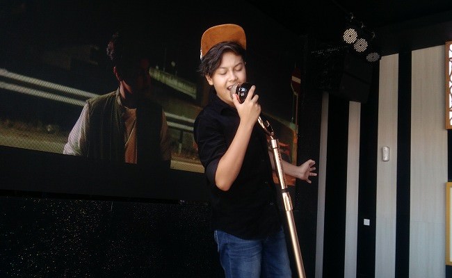 andrew-barret-rilis-single-perdana-midnigthtman