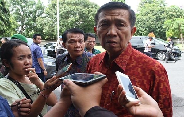 punya-pengalaman-colek-pamor-pastika-tanda-bali-dilindungi-tuhan