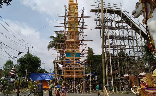 woowpuri-blahbatuh-siapkan-bade-setinggi-24-meter-seberat-15-ton