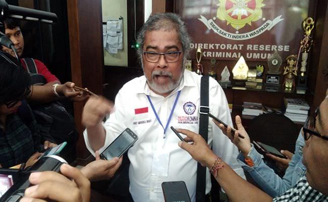 gempar-pengasuh-ashram-ajak-korban-pedofil-mandi-pijat-lantas