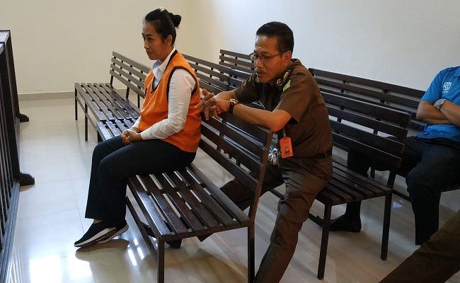 ngaku-gadis-dan-jadi-dokter-agar-bisa-nikahi-duda-kaya