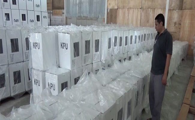 pelipatan-surat-suara-pemilu-2019-di-buleleng-lebih-cepat-dari-target