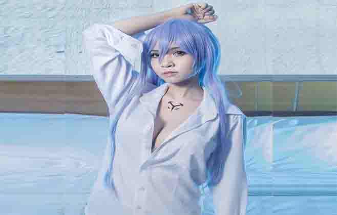 asyik-berangkat-dari-hoby-dara-cantik-ini-raup-rupiah-dari-cosplay