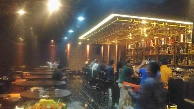 ec-executive-karaoke-kembangkan-modus-bali-berkonsep-city-bar