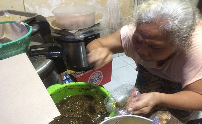 pintu-ditutup-boleh-digedor-tak-layani-pembeli-yang-makan-di-tempat