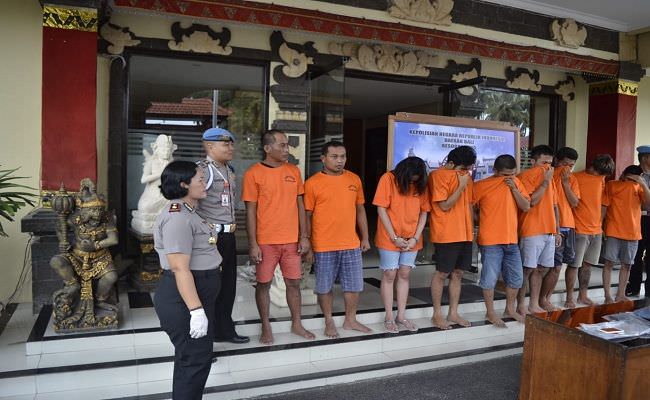 sepuluh-pengedar-digulung-satu-diantaranya-berdalih-untuk-biaya-nikah