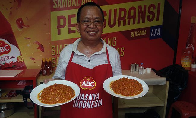 serba-serbi-ubud-food-festival-makan-mie-500-cabe-begini-serunya