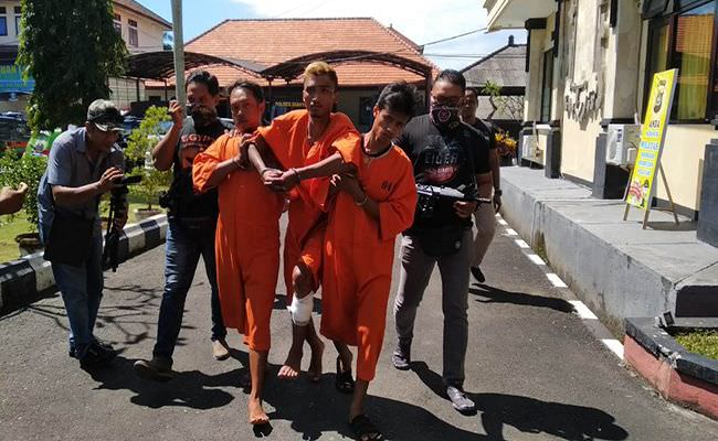 impas-nekat-beraksi-di-7-lokasi-tukang-cuci-motor-didor