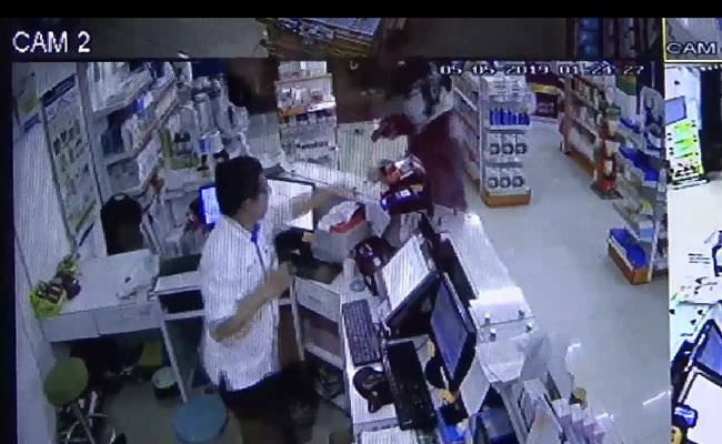 omg-perampok-kimia-farma-teuku-umar-ternyata-memakai-pistol-mainan