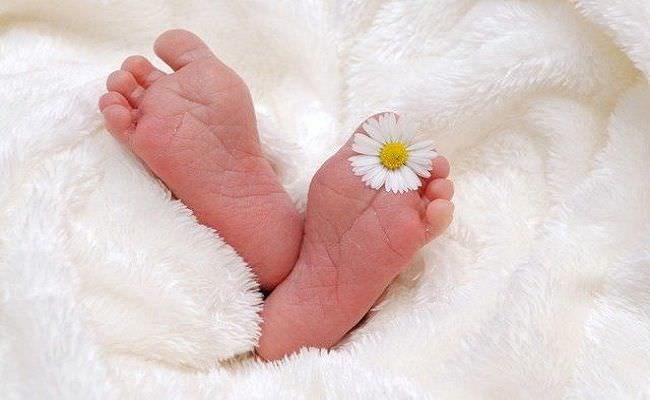 tragis-datang-sehat-bayi-3-bulan-mendadak-tewas-di-tempat-penitipan