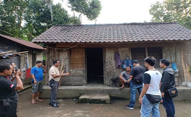 sadis-suami-tega-pukuli-istri-pakai-gergaji-sampai-berdarah-darah