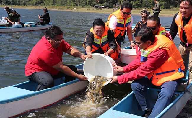 jadi-primadona-wisatawan-penataan-danau-tamblingan-terkendala-izin