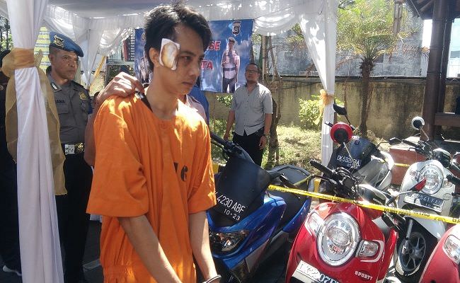ngeri-todongkan-senjata-api-rakitan-saat-berantem-warga-bima-dibekuk