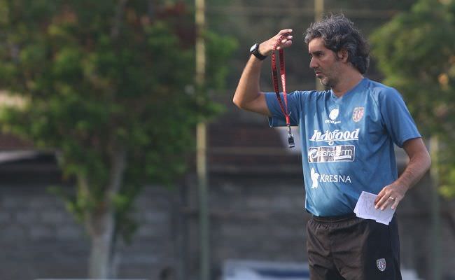 siapkan-pemain-pengganti-pacheco-nouri-teco-masih-kesal-wasit-sukoco