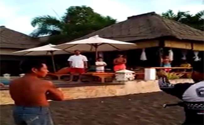 viral-larang-warga-bali-mandi-di-pantai-turis-asing-usir-warga