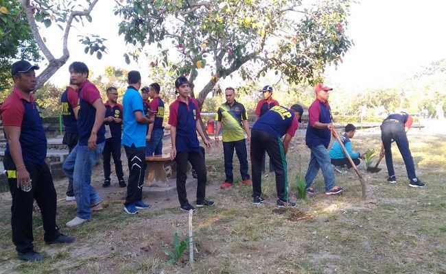 peduli-go-green-warga-binaan-lapas-kerobokan-tanam-pohon-di-lumintang