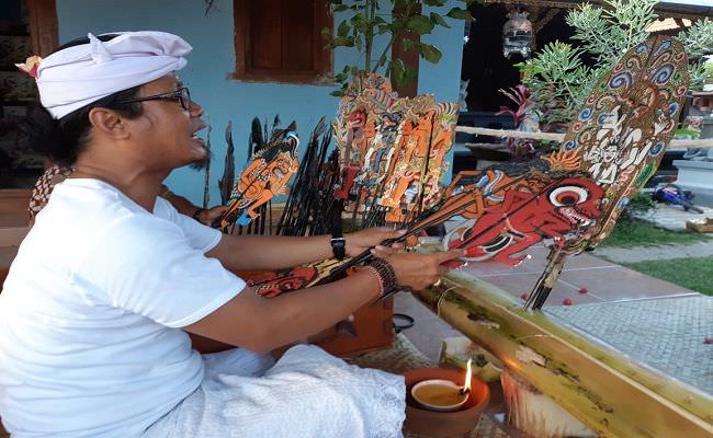 jadi-profesi-yang-dihormati-krama-dalang-harus-tahu-etika-estetika