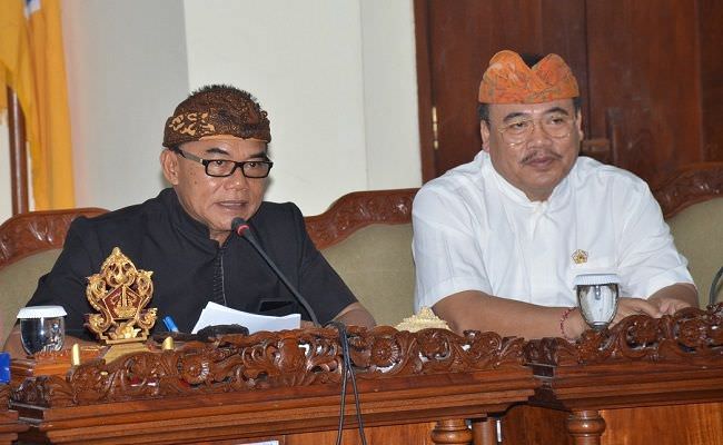 payah-banyak-anggota-dprd-tak-hadiri-rapat-adi-wiryatama-lagu-lama