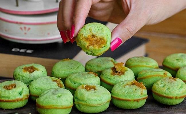 spesial-dari-stickee-bali-kue-cubit-rasa-klepon-bagi-para-millennial