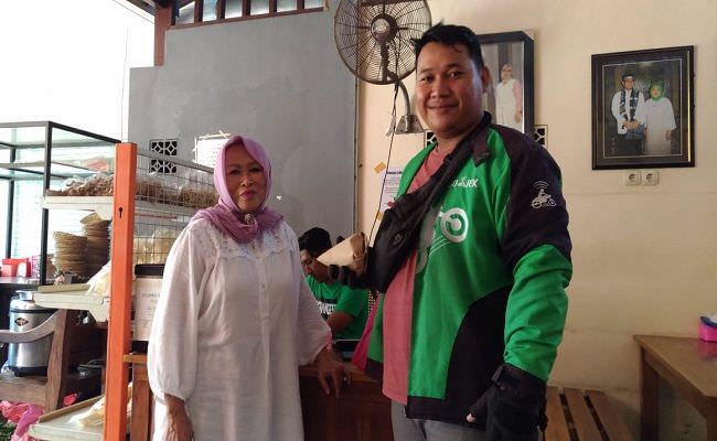 berawal-jualan-keliling-dengan-modal-rp-12-ribu-kini-punya-3-cabang
