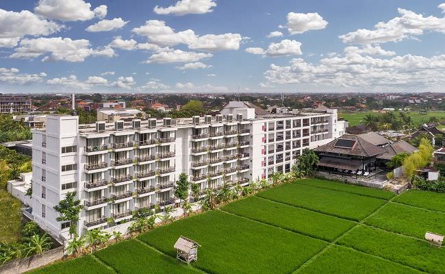 rasakan-pesona-liburan-di-the-aveda-hotel-bintang-empat-di-petitenget