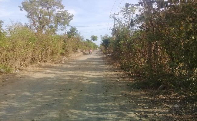 duhjadi-akses-jalan-nelayan-jalan-kabupaten-di-pejarakan-rusak-parah