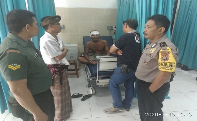 cekcok-dengan-kepokanan-gara-gara-barang-rongsokan-kepala-lanus-bocor