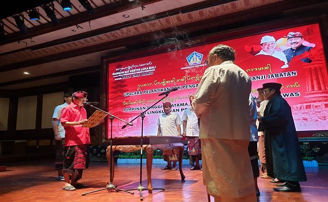 kecewa-kinerja-bawahan-gubernur-koster-marahi-semprot-pimpinan-opd