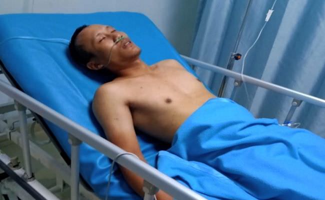 perahu-pecah-tabrak-karang-selamat-setelah-pegangan-drum-bbm-kosong