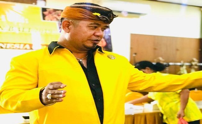 tak-mau-jadi-penonton-golkar-denpasar-gandeng-demokrat-lawan-pdip